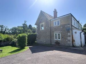 Driveway- click for photo gallery